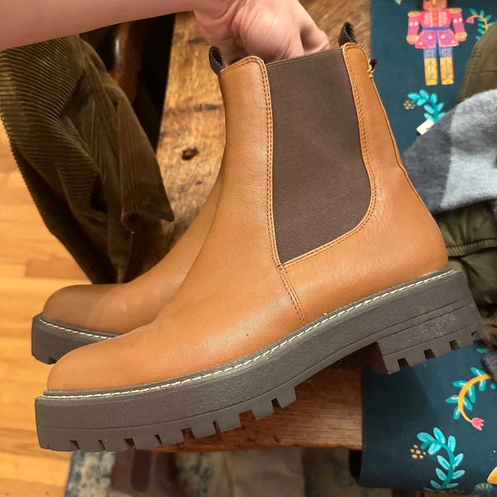 Sam Edelman laguna boots- NWOT